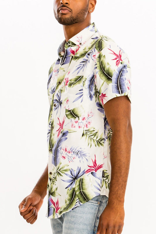 Hawaiian Print Short Sleeve Shirt – Flake-Free Tropical Vibes